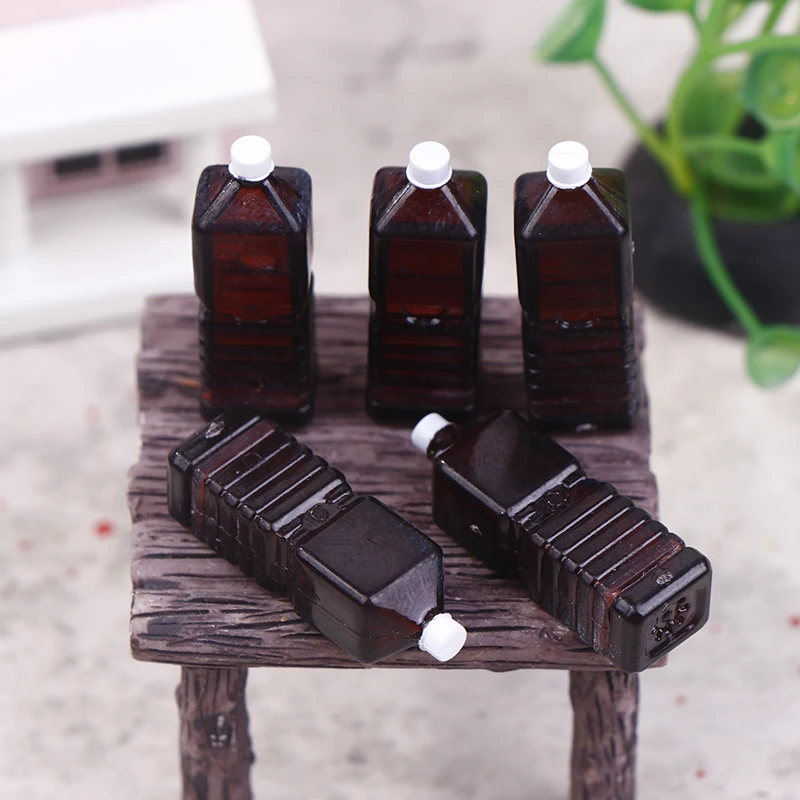 5Pcs Dollhouse Miniature Brown Mineral Water Bottles Drink Bottle Doll Mini Accessories Playing House Decorative Toy Props