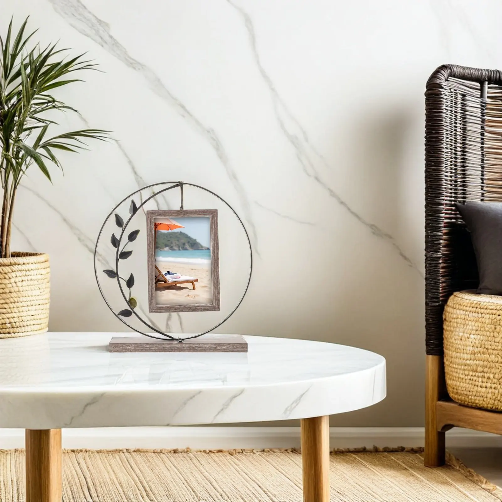 Metal Leaf Shaped Floating Photo Frame 6 Inch Family Vintage Office Desk Remembrance Picture Frame Tabletop Display
