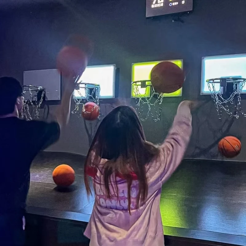 Juego interactivo de baloncesto de interior para niños y adultos Arena de entretenimiento con iluminación LED para parque de atracciones Hoop incluido