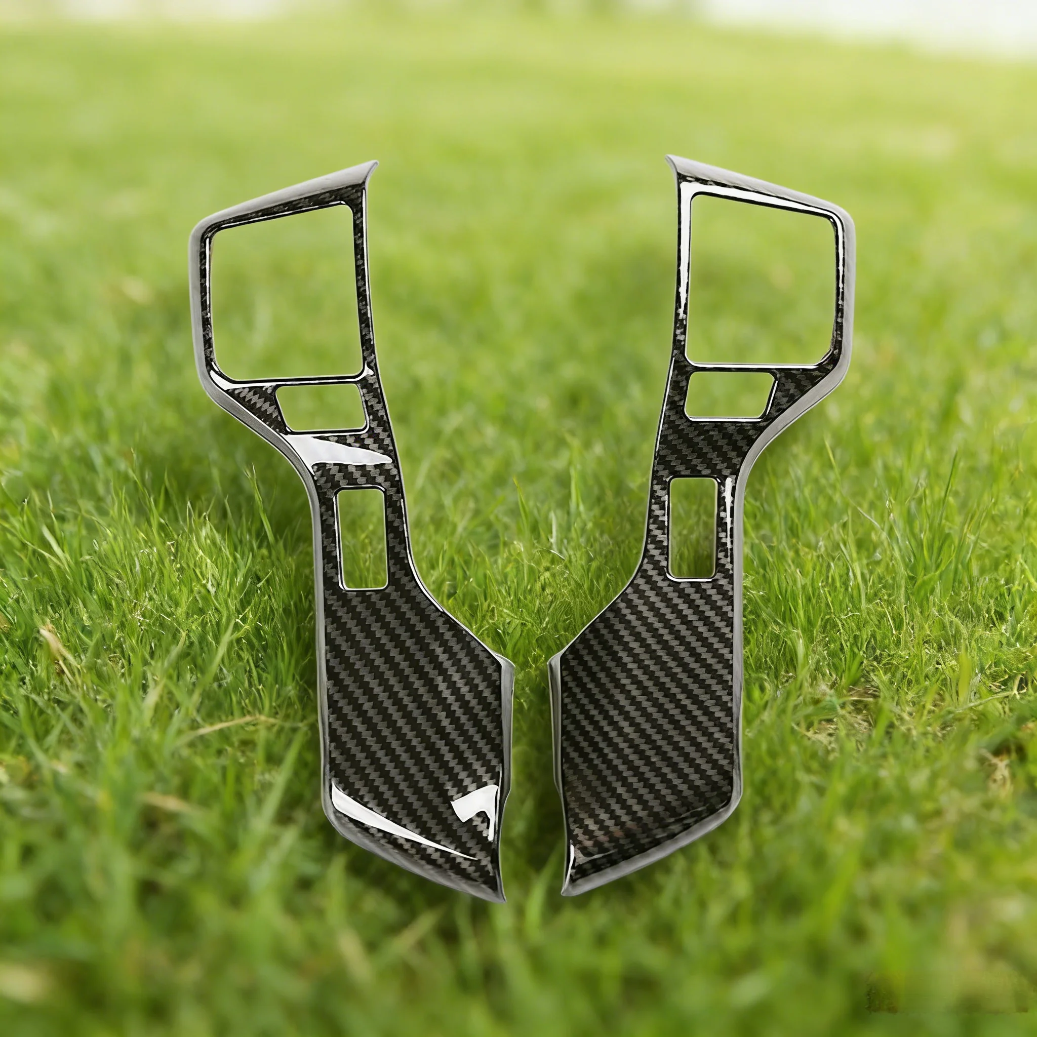 2pcs For Toyota Tundra 2014 2015 2016 2017 2018 2019 2020 Carbon Fiber Pattern ABS Steering Wheel Cover Decoration Trim