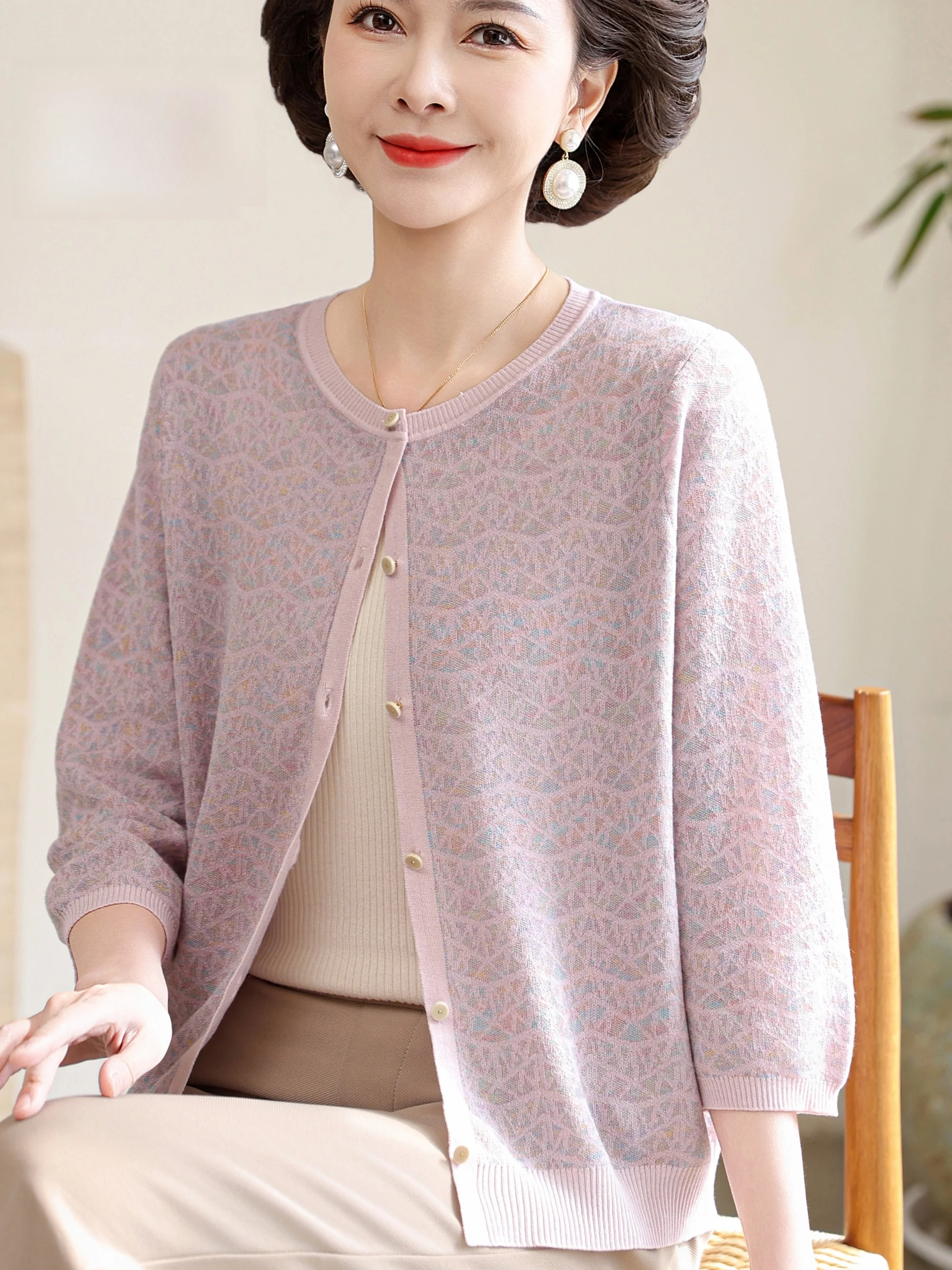 

Spring Faionable round Ne Open Cardigan Thin Sve Printed Top for Middle-Aged And ly Women V-Ne T-irt Loose Fit