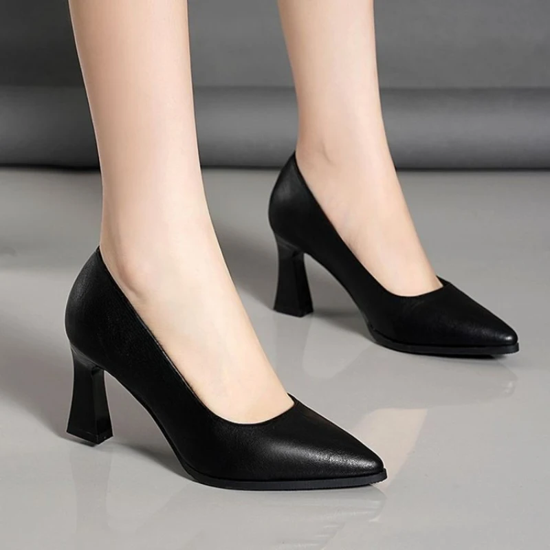 Thumbnail 4 - #41 Trending Block Heel Shoes Right Now