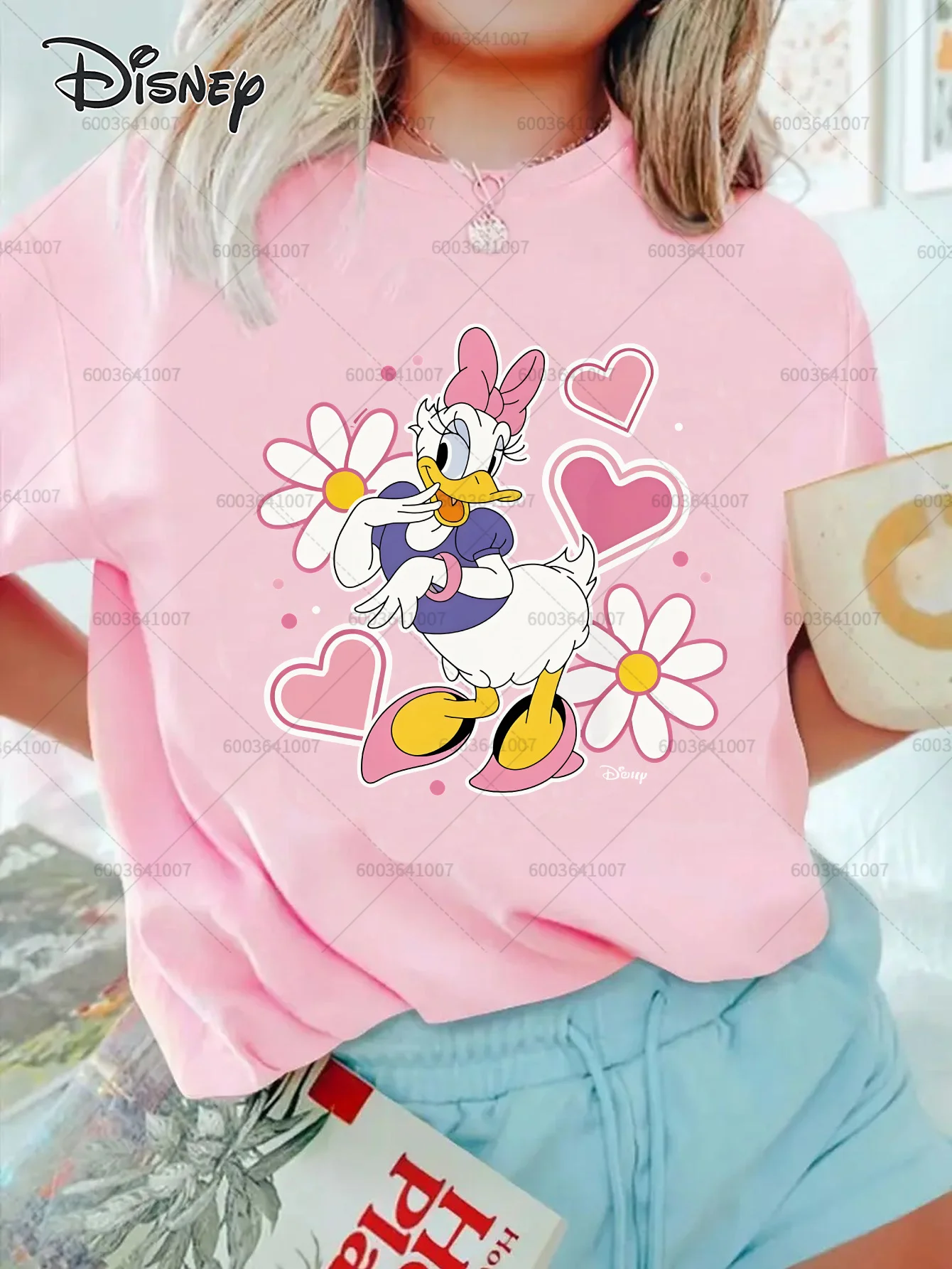 

Disney Daisy duck Love Heart Women's Men Cotton T Shirt O-Neck Tees Unisex Clothing Short Sleeve Oversized Streetwear Tops