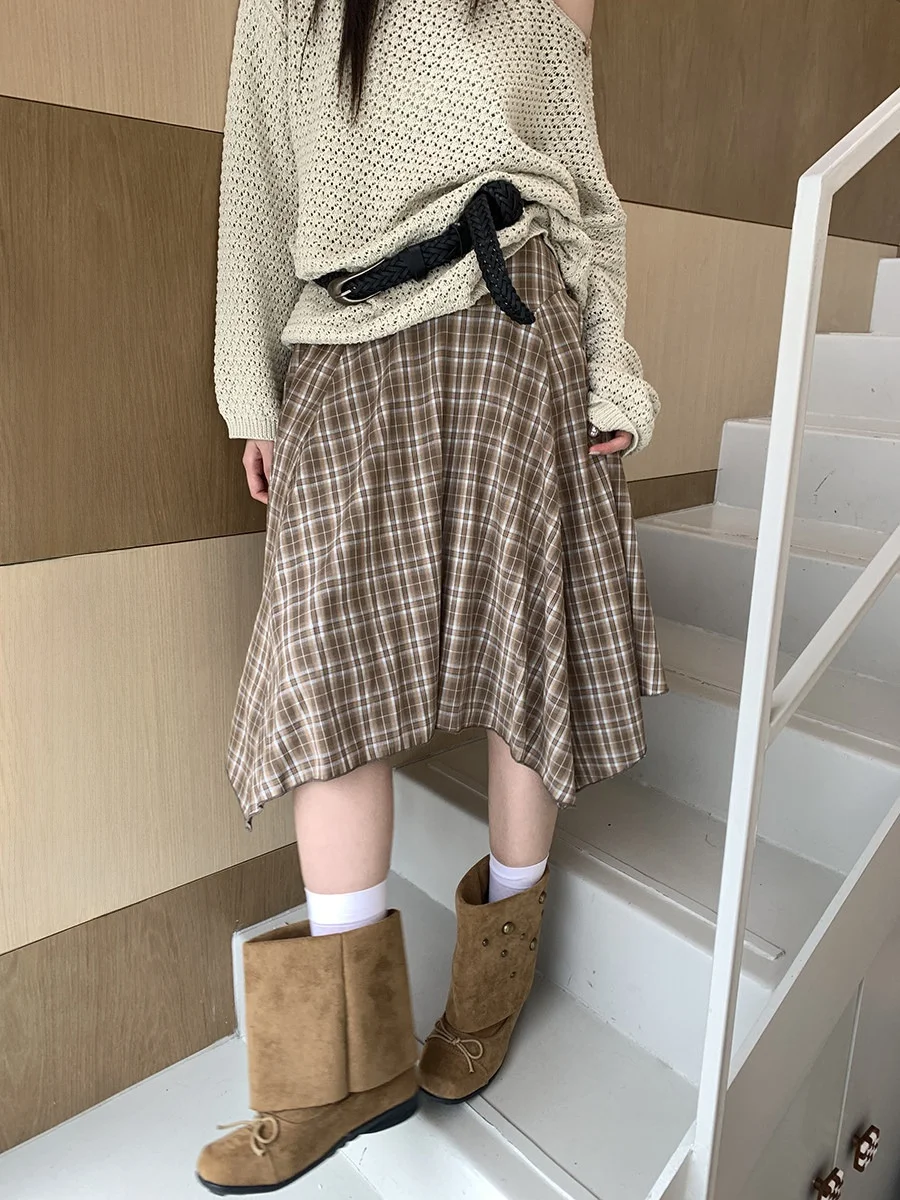 

High Waist Midi Skirt for Girls A-Line Uneven Hem Salt Series Vintage Plaid Half-length Women's Fashion Spring 2026