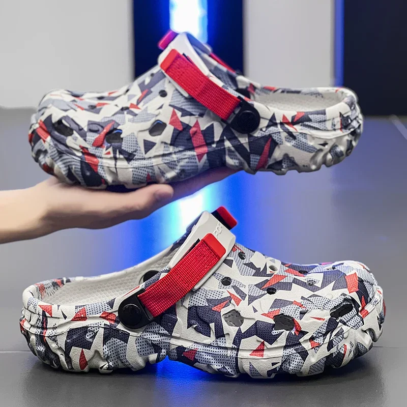 New Men's Clogs Slippers Sandal Men Garden Shoes Flat Camouflage Sandals Male Sneakers Outdoor Flip Flops Home Clogs view 5
