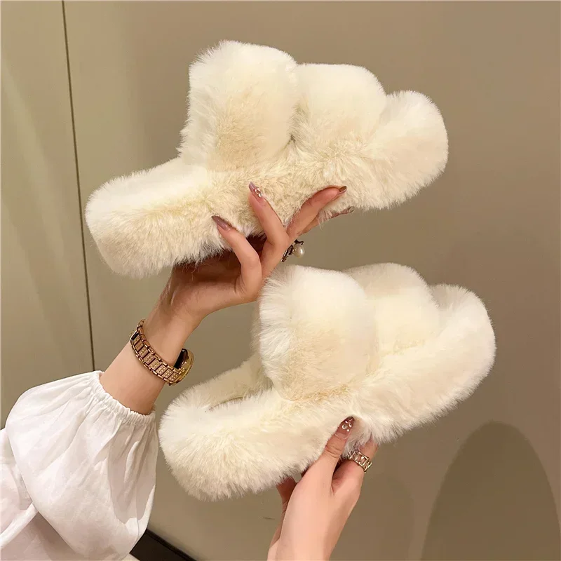 New Winter Open Toe Slipper Fashion Fur Thick Sole Flats Heel Ladies Casual Slip On Bedroom Shoes Soft Outdoor Slides Shoes