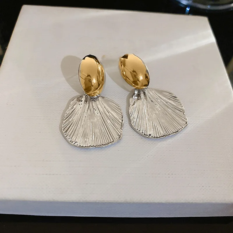 Vintage Silver Color Metal Big Shell Drop Earrings For Women Fashion Punk Geometry Alloy Dangle Earring Jewelry Accssories Gifts image 2