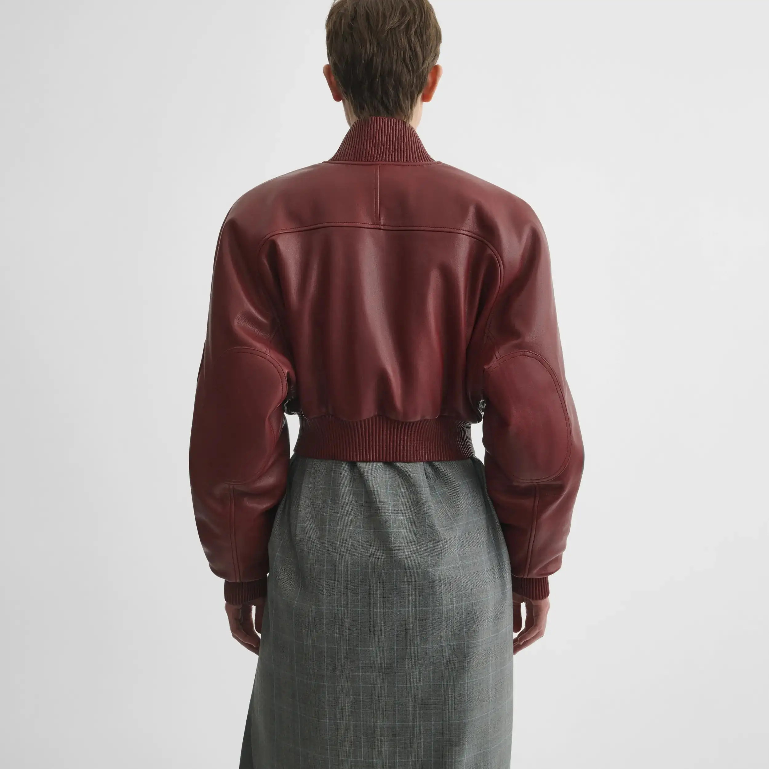 سترة جلدية قصيرة للسيدات من Phoebe Philo 2026 ملابس خارجية نسائية أنيقة وعصرية عالية الجودة #3