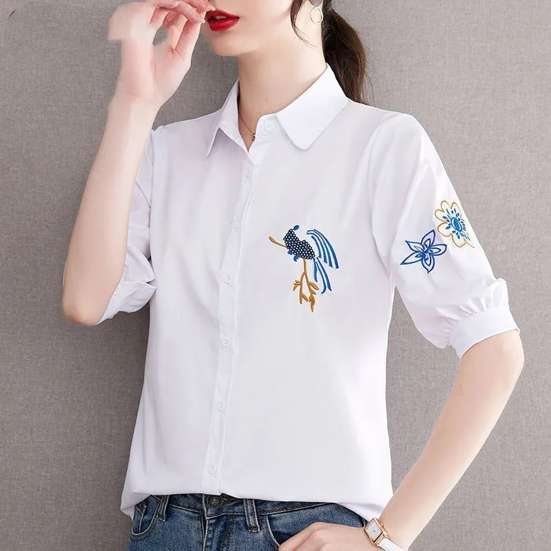 Women\'s Spring Summer Button Pockets Cartoon Embroidered Turn-down Collar Three Quarter Cardigan Shirt Casual Office Lady Tops