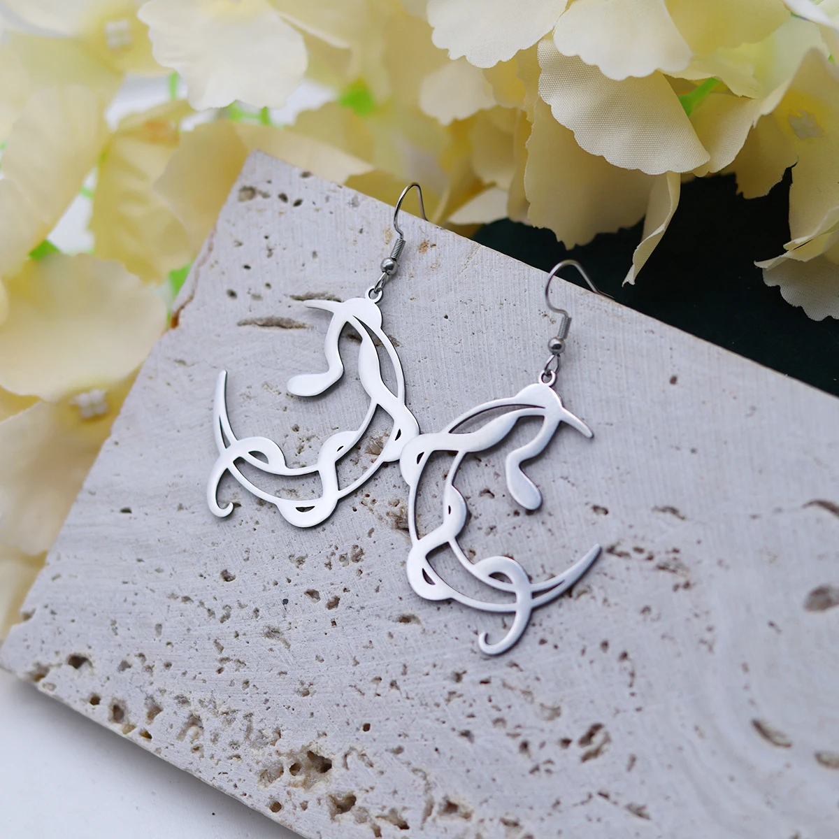 Kinitial Gothic Snake Earring For Girl Stainless Steel Jewelry Celestial Artistic Crescent Moon Drop Earring Women Gift