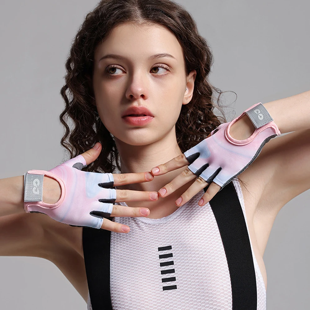 Breathable Half-Finger Fitness Gloves for Men and Women, Performance with Our Durable Half-Finger Gloves, Hand-Washable Gloves