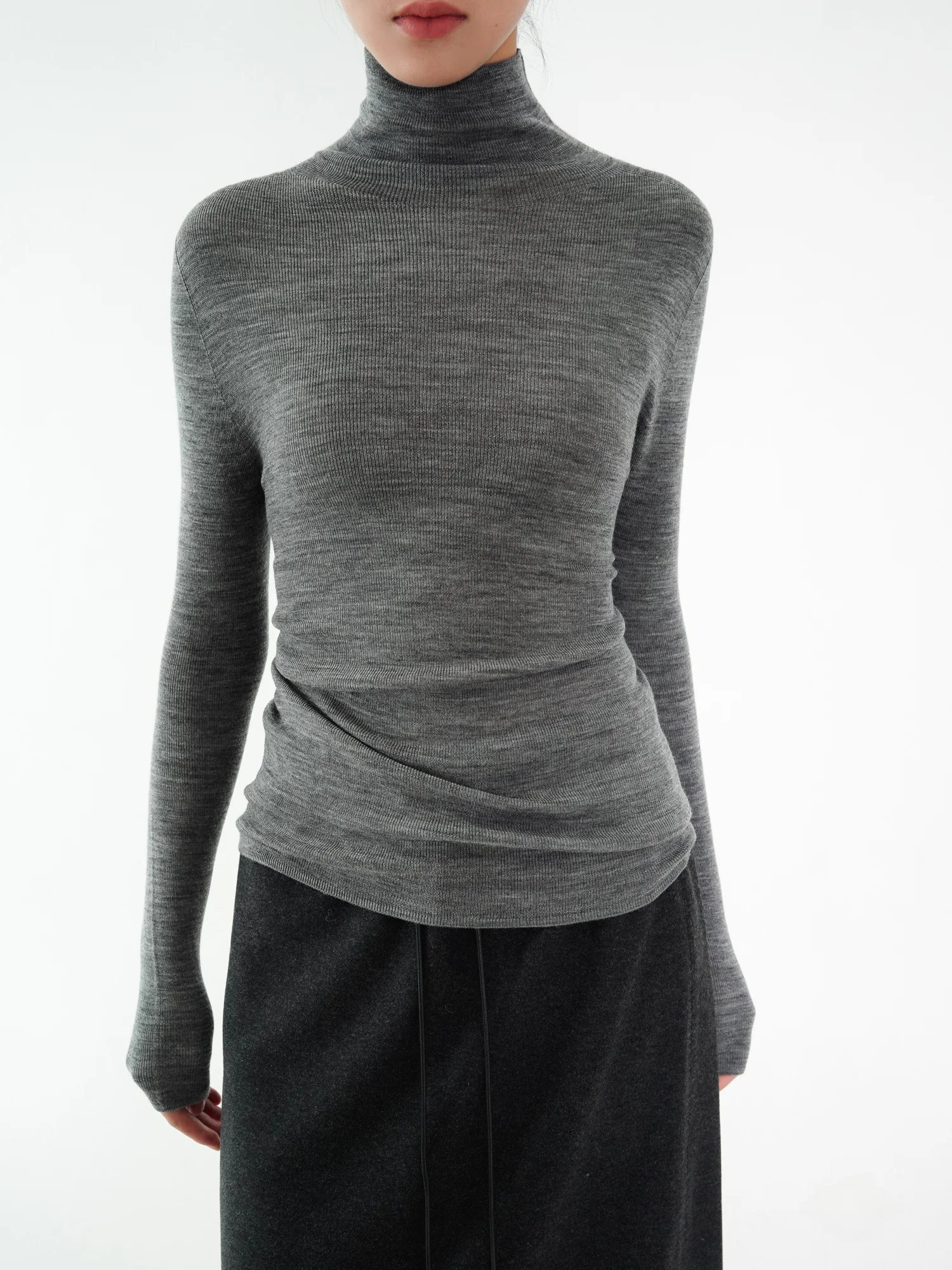 

Вязаный женский топ с высоким воротником из тонкой пряжи Moo Fine Spun Needle Base, весна-осень, для ношения под одеждой, Cleanfit, Regular Fit, Wool...