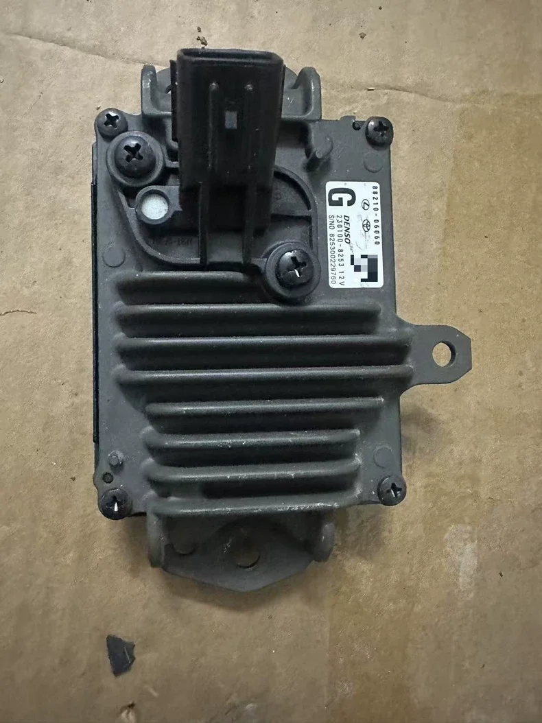 Used auto parts For Toyota ACC millimeter-wave radar cruise module model 88210-06060 original DENSO part.