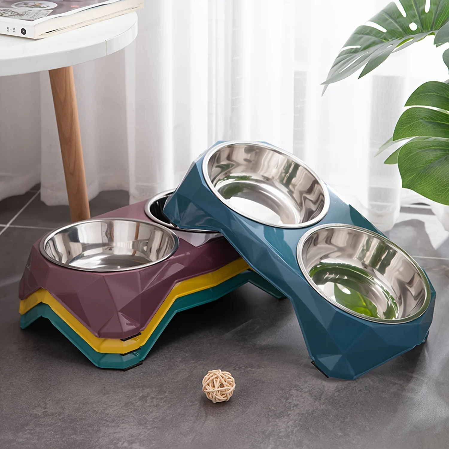 

Elevated Stainless Steel Pet Bowls Set with Large Capacity Feeding Dish for Dogs - Modern Design & Raised Stand Dog food bowl