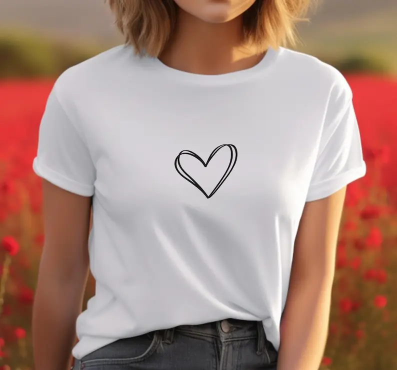 2026 New Heart T Shirt Hand Drawn Cute Heart Cute Small Heart Shirt Love Heart Self Trending Fashion T-shirt Aesthetic Clothes