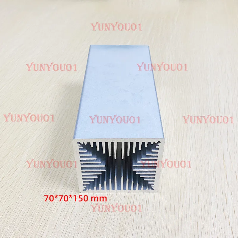 

High-power Tube Air-cooled Radiator Profile 70*70*150mm Electronic Refrigeration Chip Wind Tunnel Heat Sink Drone Module Cooler