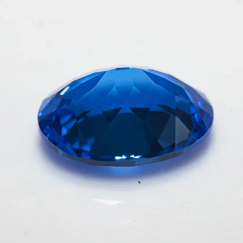 Laborgezüchteter Saphir Ovaler Schliff Blaue Dämonenfarbe VVS1 Edelstein – Detail 4