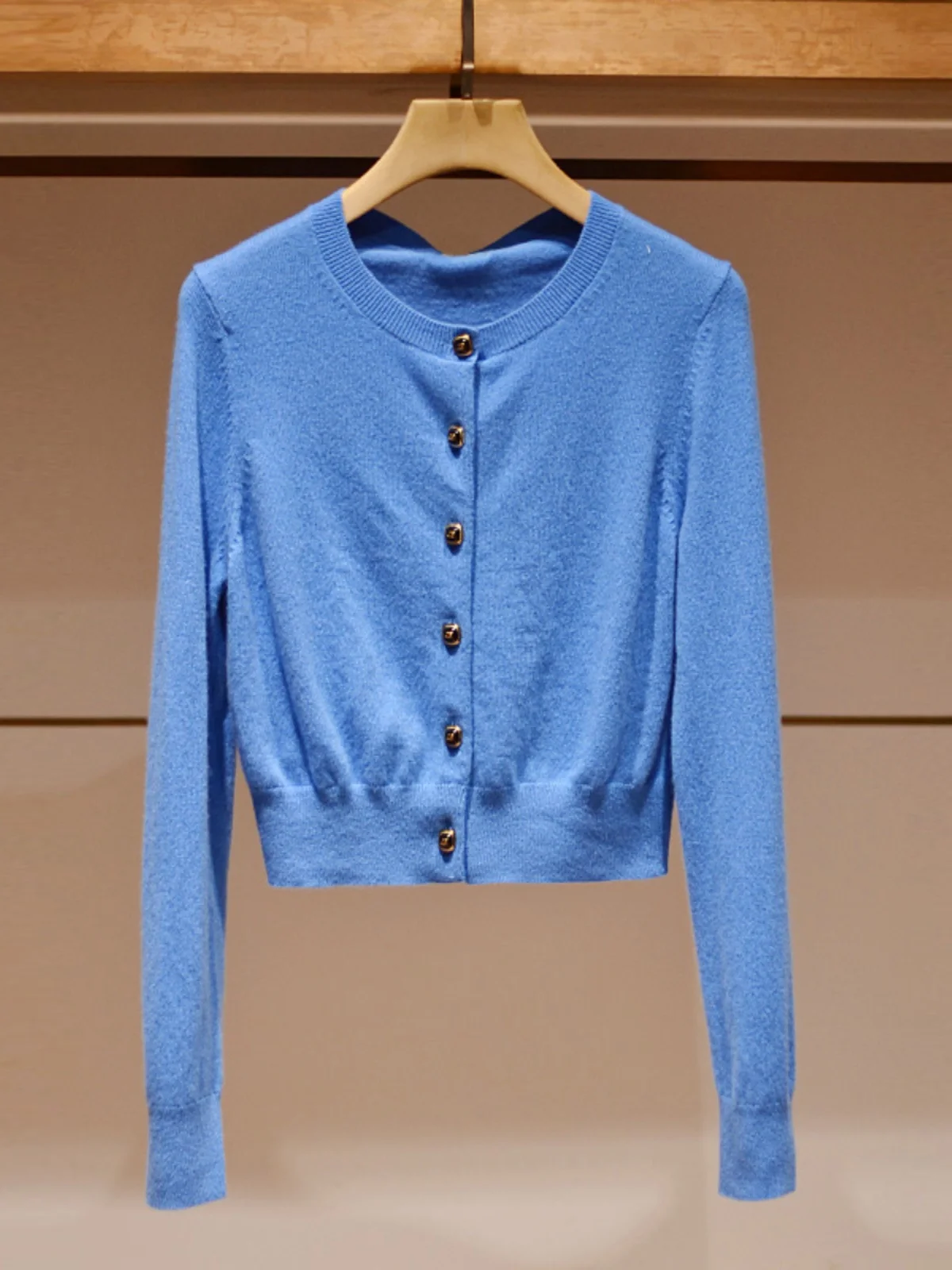 

Новый женский синий вязаный кардиган JOOva с высокой талией, круглым вырезом, длинными рукавами, для осени, в стиле Commute.