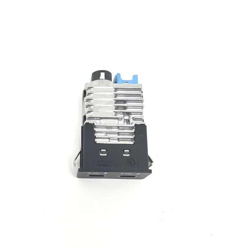 

AADD-Car USB Connector Car Charger For BMW X1 U11 M35i 2023 2024 All Models Car Central Console TYPE-C Socket Dual Port 84105A57
