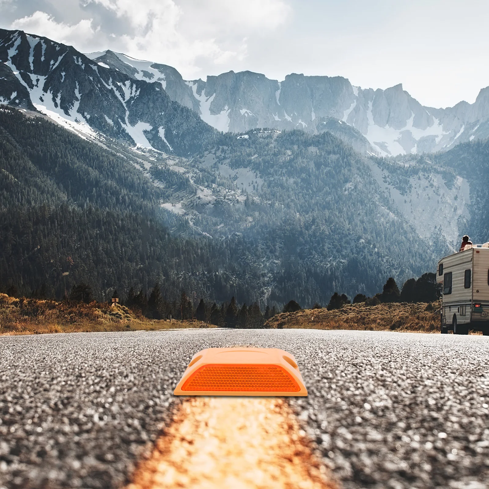 

2Pcs Reflective Road Markers Aluminum Weatherproof Outdoor Driveway Reflectors for Sports Fields Parking Lots Road Safety