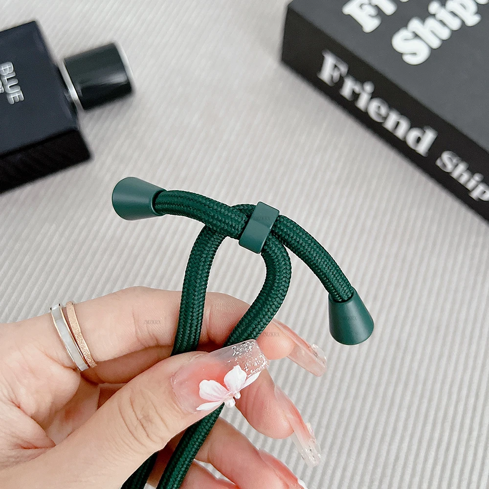 Crossbody-Lanyard-Schlauchhülle aus Flüssigsilikon für iPhone 16 Plus 11 12 Mini 18 17 15 14 13 Pro Max Air mit Halskettenband Weiche Hülle – Detail 7
