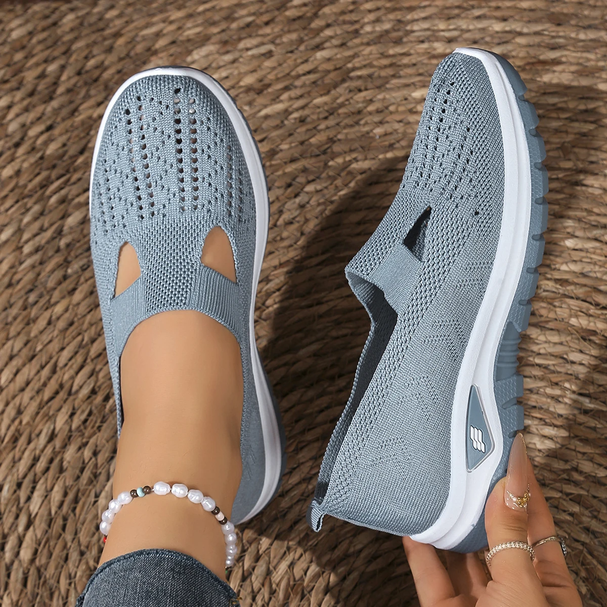 Thumbnail 4 - #31 Cheapest Canvas Shoes Deals You Can Get
