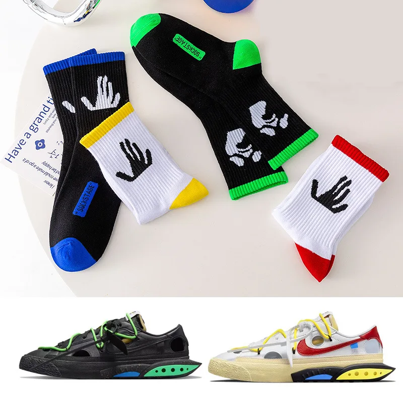 

4 Pairs Socks Women's Fashion Signed Jointly Skateboard Sports White /Black Trend Hip Hop OW Lovers Cotton Socks