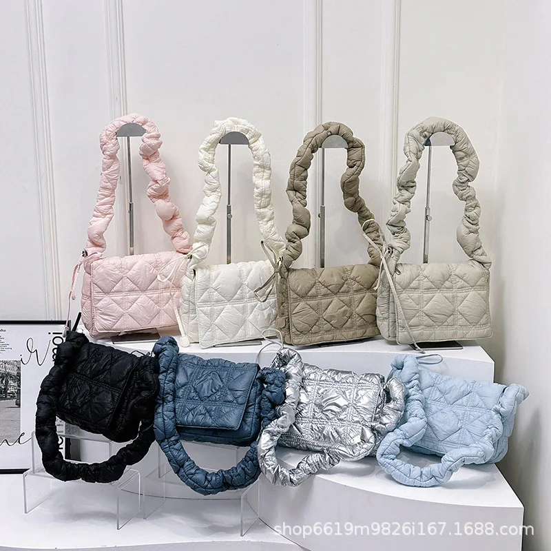 

Cloud Small Square Bag for Women New Bubble Fold Down Bag Fashionable and Simple Single Shoulder Crossbody Handheld Underarm Bag