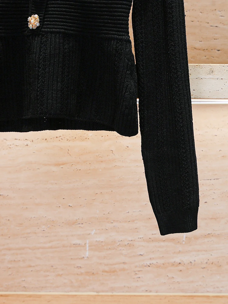 

High-End Autumn Winter V-ne Waist-cinched Knitted Top Hepburn Sle Women's Faion European Goods SP Home South Oil