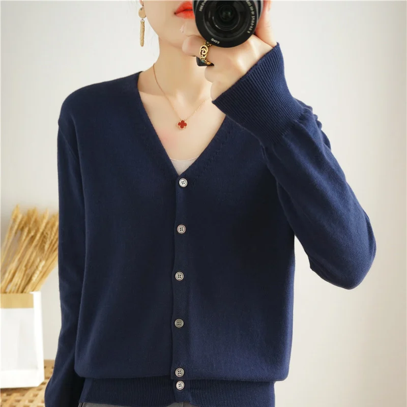 Autumn And Winter Women\'s V-neck Knitted Sweater 100% Knitted Long Staple Cotton Cardigan Basic Classic Korean Versatile Top SMY