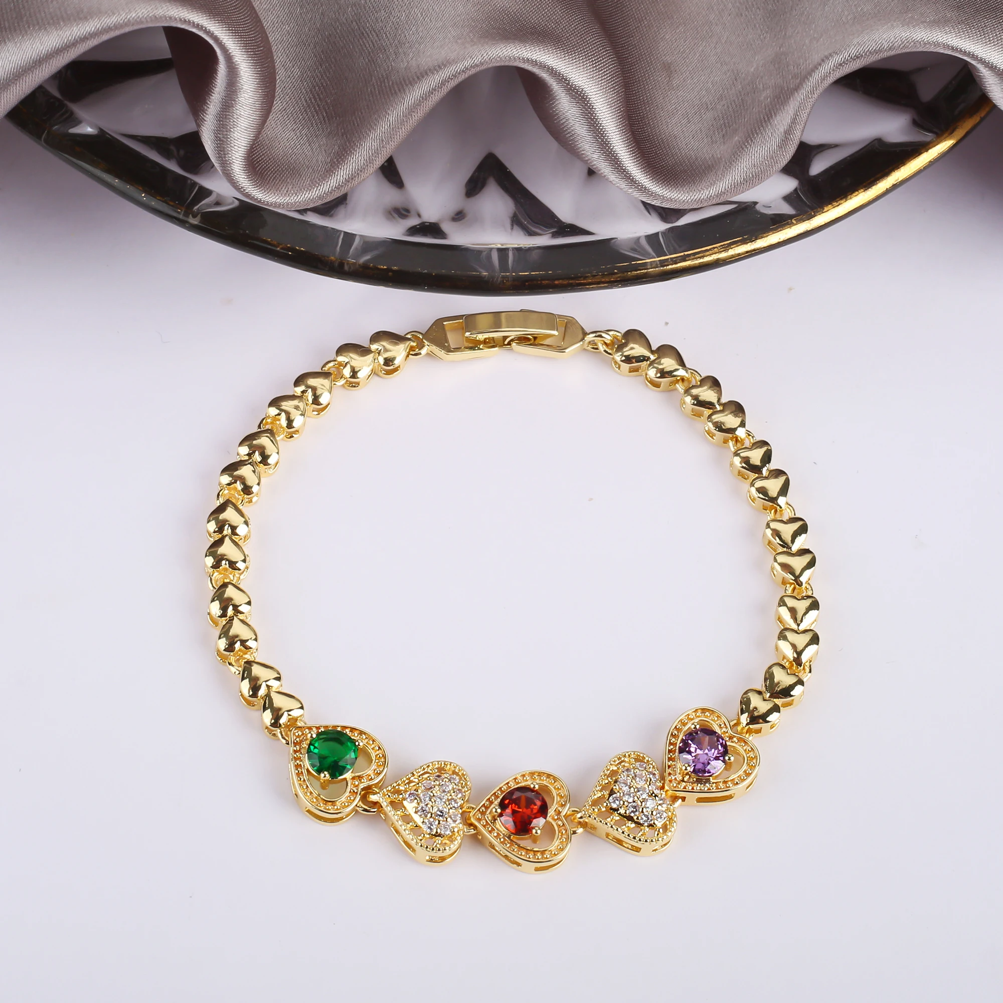 Romantic Luxury Heart-Shaped Geometric Bracelet Zircon Geometric Bracelet For Women Temperament Bracelet Trendy Jewelry Gift