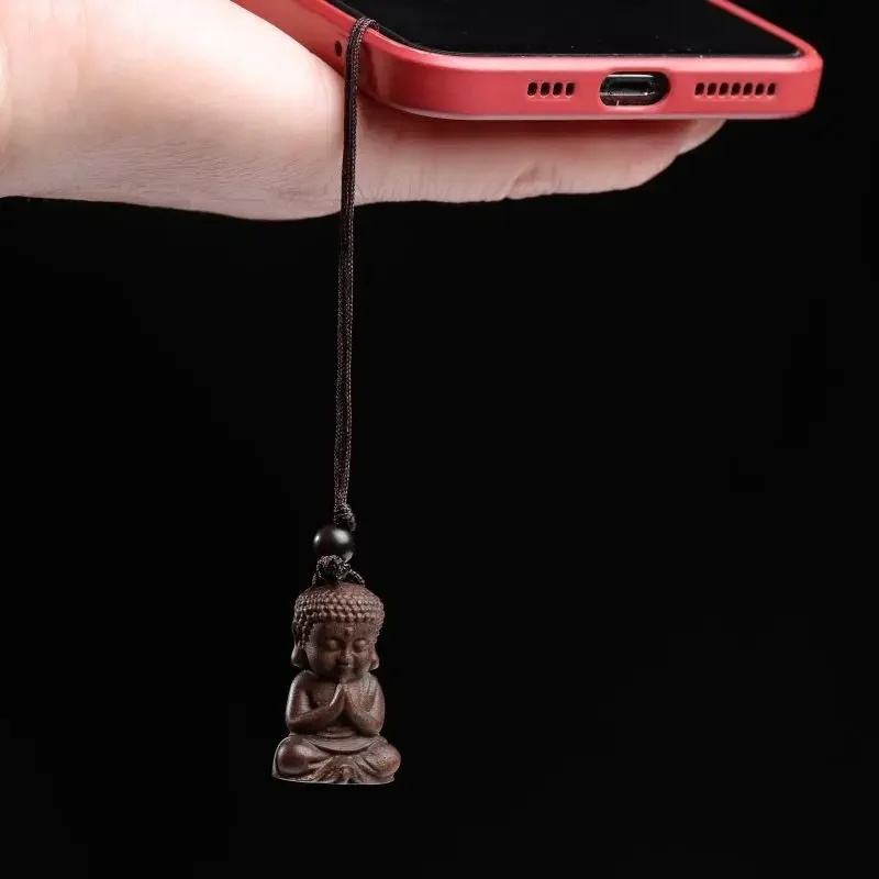 

UMQ Baby Buddha District Tarakan Agarwood Hand Carved Keychain Retro Good-looking Mobile Phone Pendant Personality Solid Color