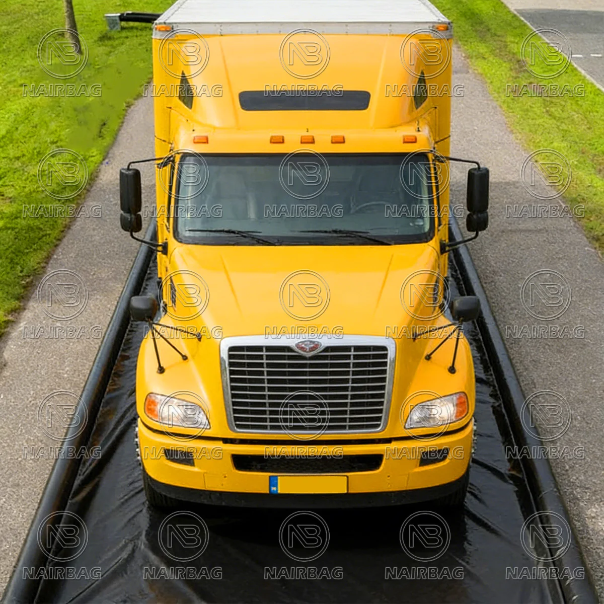 Nadmuchiwana mata/podkładka do myjni samochodowej, basen wodny do czyszczenia samochodów, warsztatów napraw samochodowych, usług detailingu samochodowego.