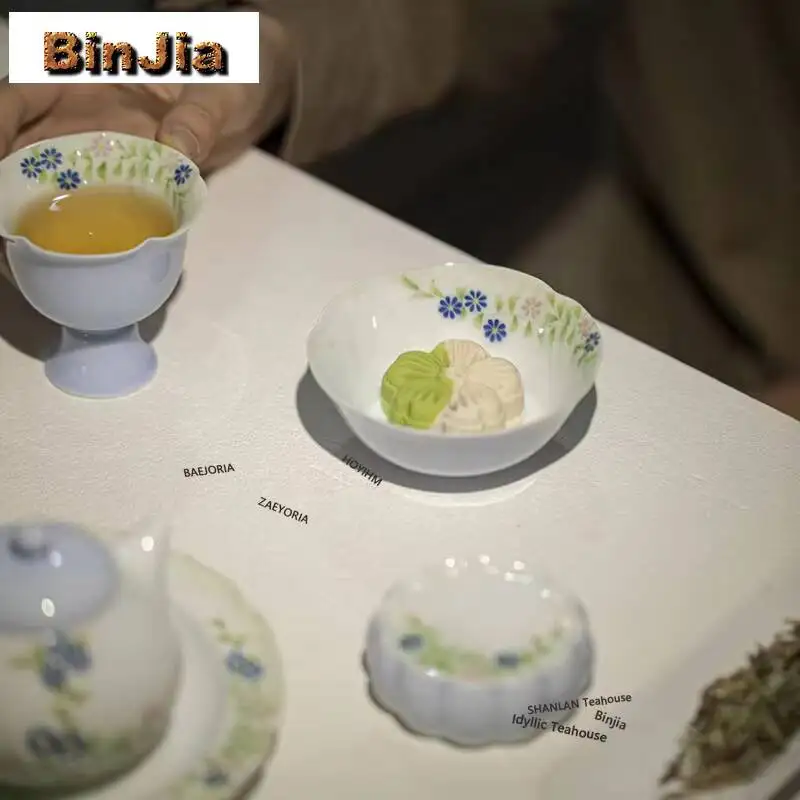 115ml Hand Drawn Wild Chrysanthemum Wide Mouth Teacup Luxury Tea Bowl Jug Tea-tasting Personal Cup Chazhan Master Cups Teaware