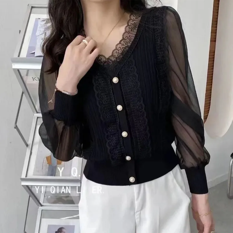 Slim Fashion V-Neck Lace Spliced Sweaters Women\'s Spring Autumn New Gauze Long Sleeve Button Knitted Cardigan Female Clothing