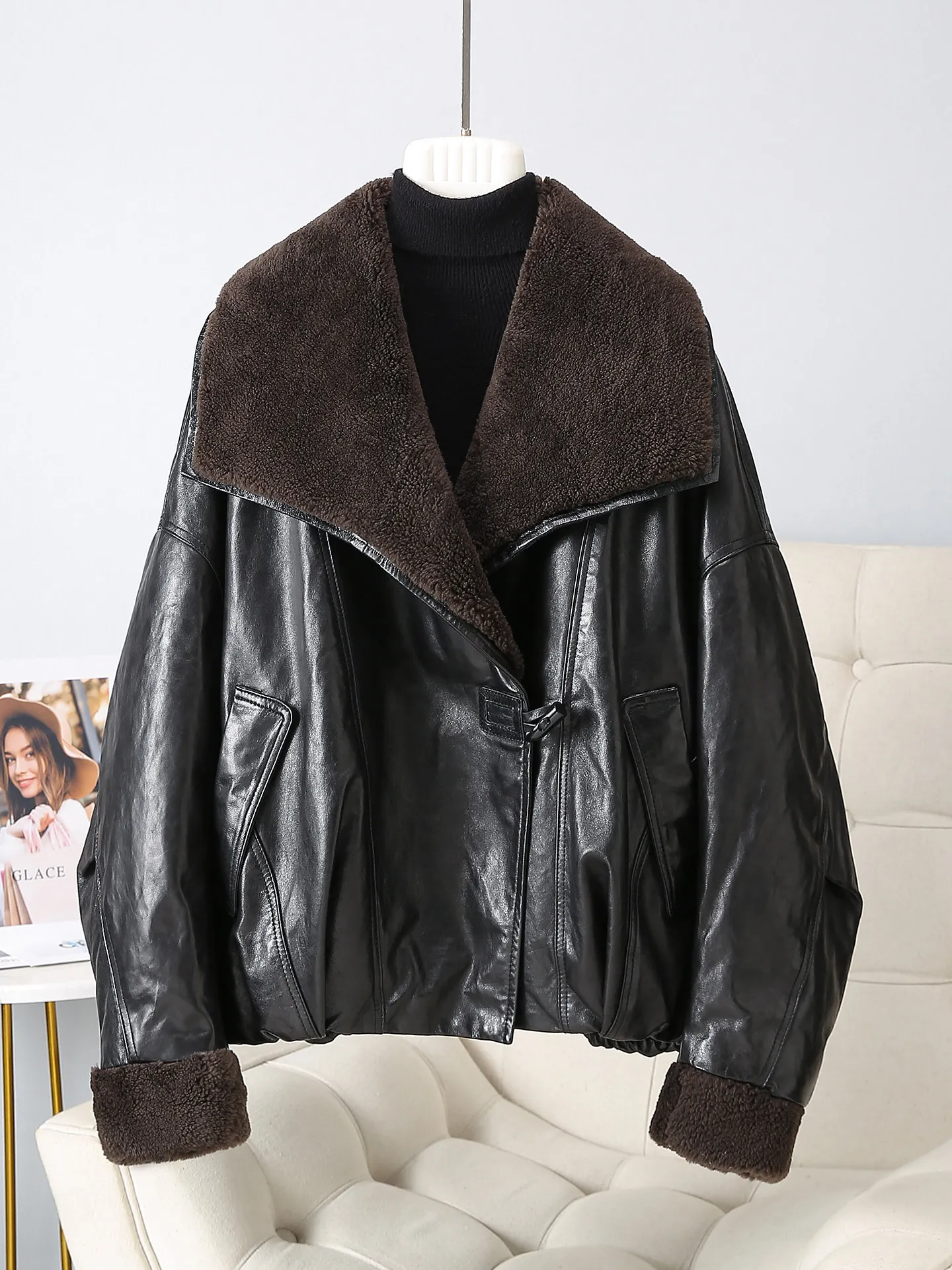 海寧レザージャケット グースダウンジャケット ファー一体型 ファーウールカラー レディース ショート丈 オイルワックスシープスキンジャケット