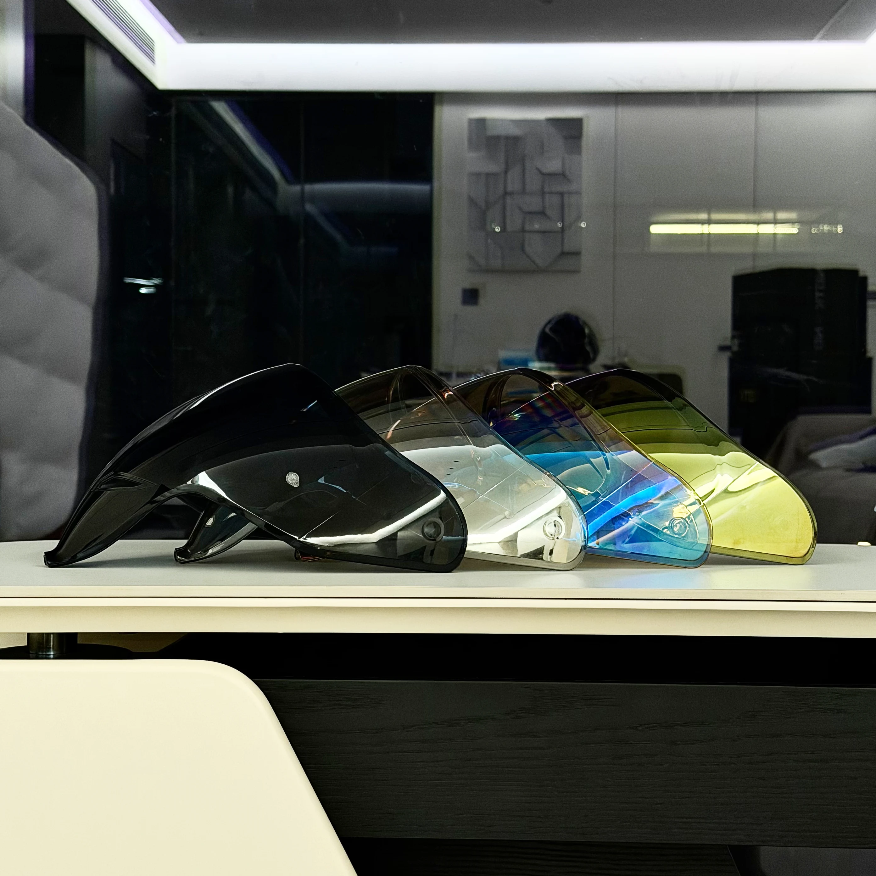 

Extended Long Visor for Full Face Helmet, Wind Noise Reduction & Enhanced Riding Comfort