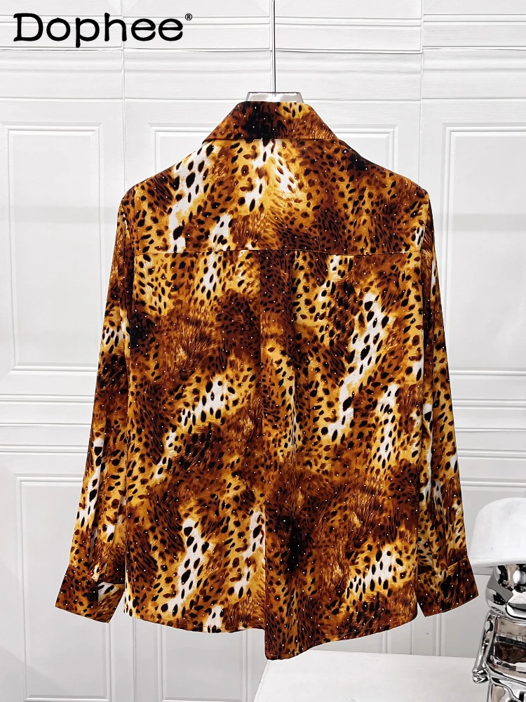 

2025 Men's New Fashion Unique Shirts Leopard Print Rhinestone Trendy Long Sleeve Shirts Handsome Stylish Personality Chic Tops