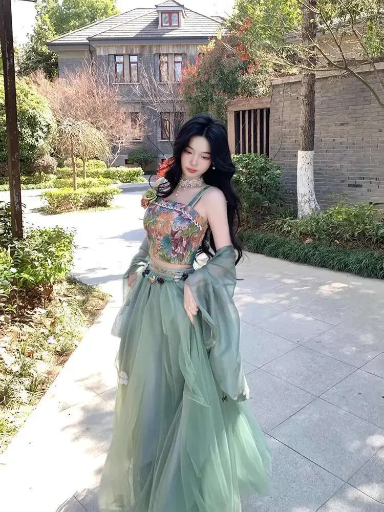 絶妙な気質の高級感ジャカードサスペンダーメッシュスカートカーディガン3点セットスーツ2025新作夏セット