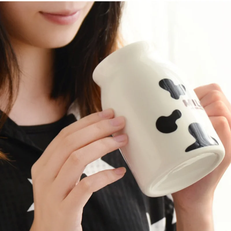 400ml Cute Cow Design Smiling Face Ceramic Bottle Unique Cartoon Lovers Coffee Cup Milk Tea Anime Cup Creative Drink Household