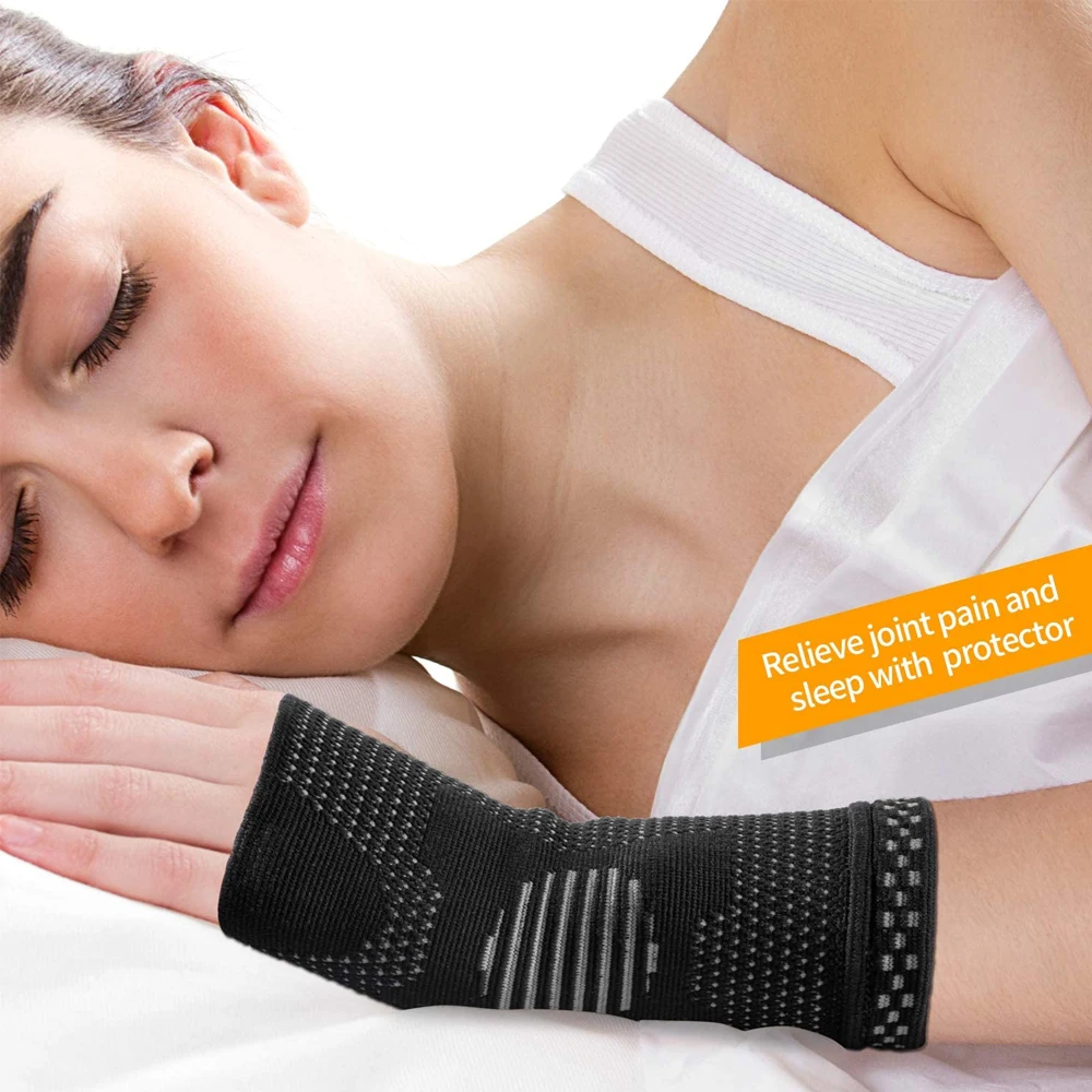 1 PCS Wrist Compression Sleeves for Carpal Tunnel, Pain Relief Treatment, Wrist Support Breathable, Sweat-Absorbing Wrist Brace