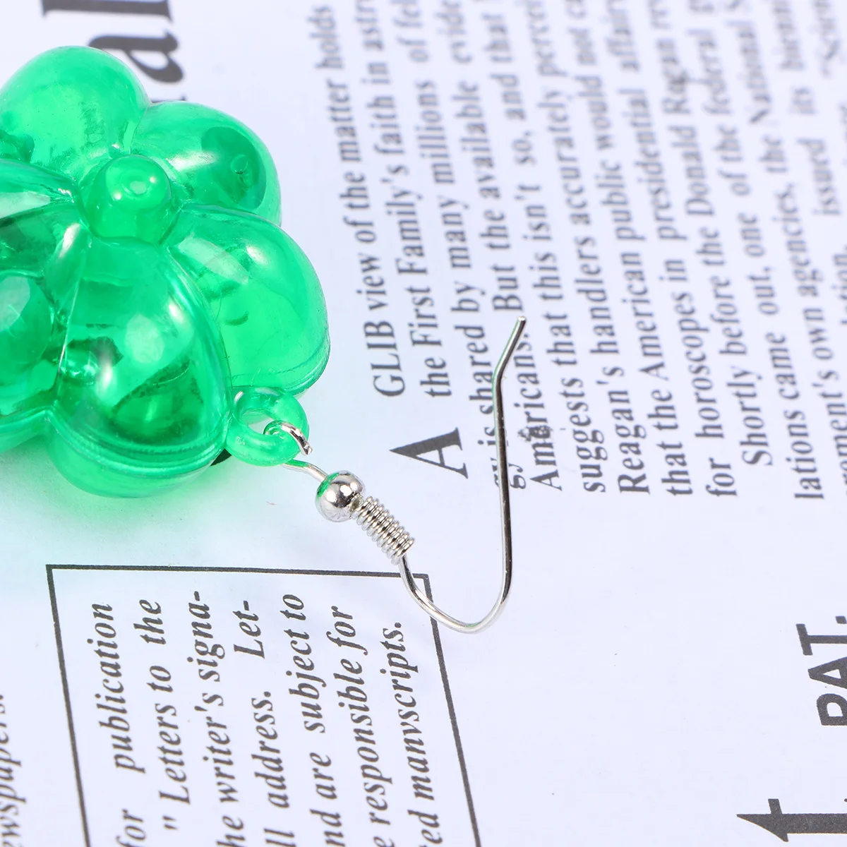 

5 Pairs Clover Earrings St. Patricks Day Glowing Luminous for Party Hanging Festival Shamrock