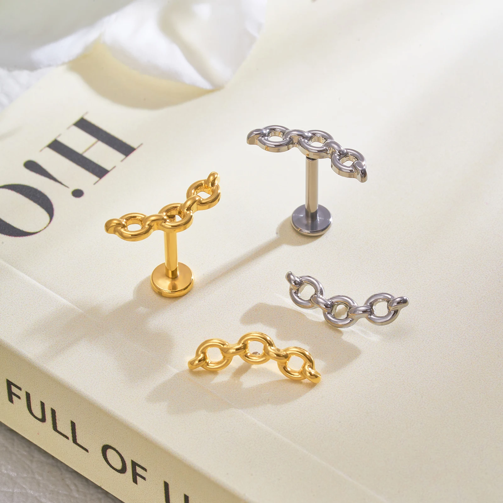 ASTM F136 Labret الشفاه الأنف مسمار وأقراط للنساء ثقب الجسم G23 التيتانيوم 16 جرام الزنمة الغضروف أقراط