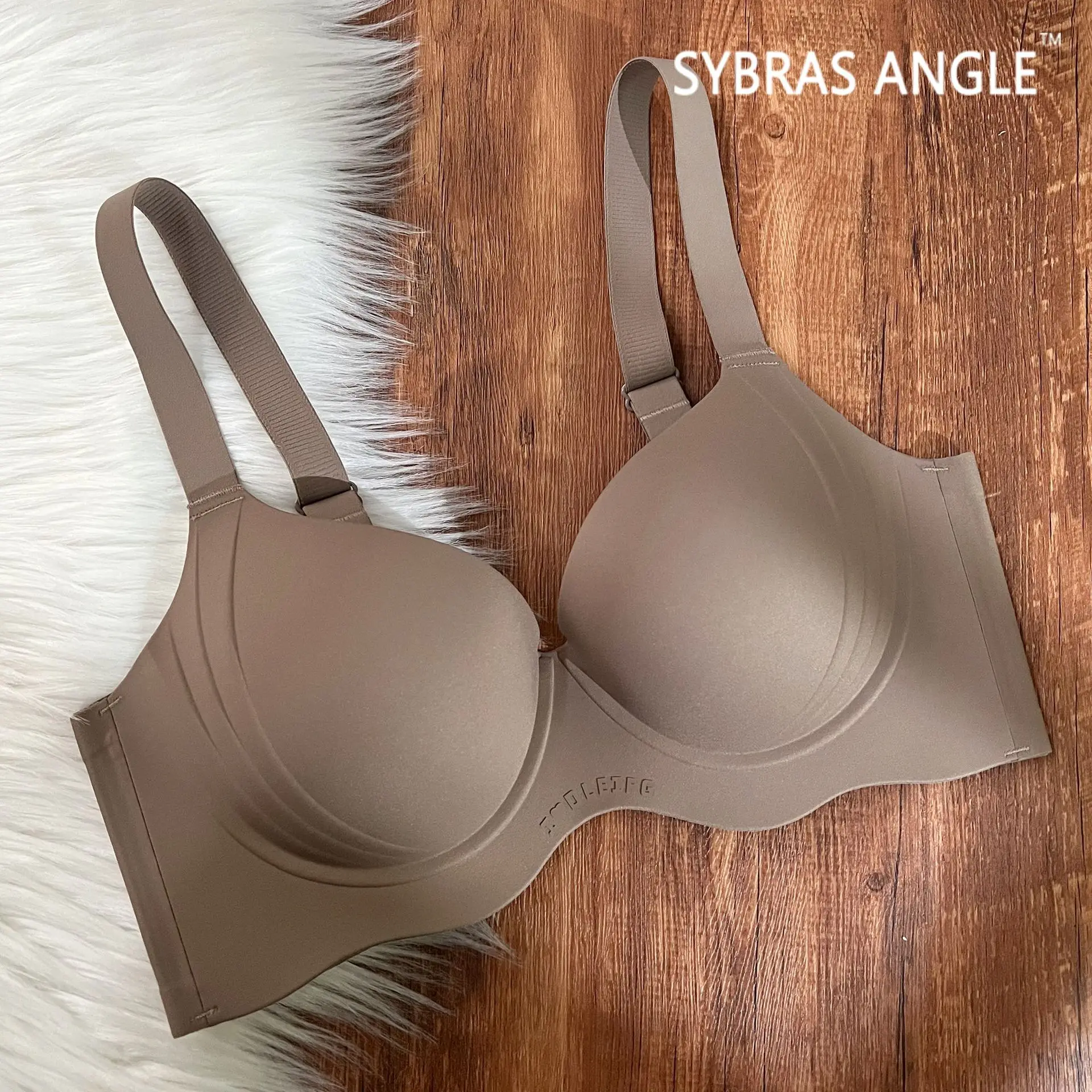 Dámská tenká prodyšná push-up podprsenka s kosticemi, vytahovací, proti prohýbání prsou, pro větší velikosti - náhled 6