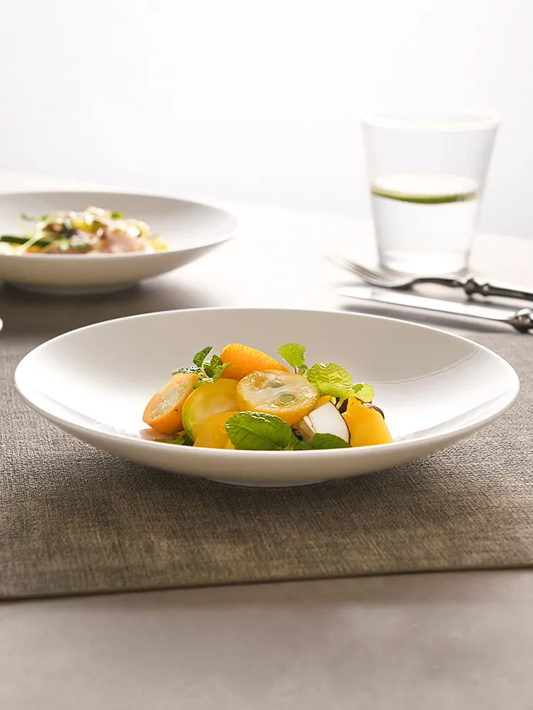 

Скандинавская керамическая тарелка для стейка, креативная, минималистичная, для завтрака, белая, для домашнего использования, декоративная.