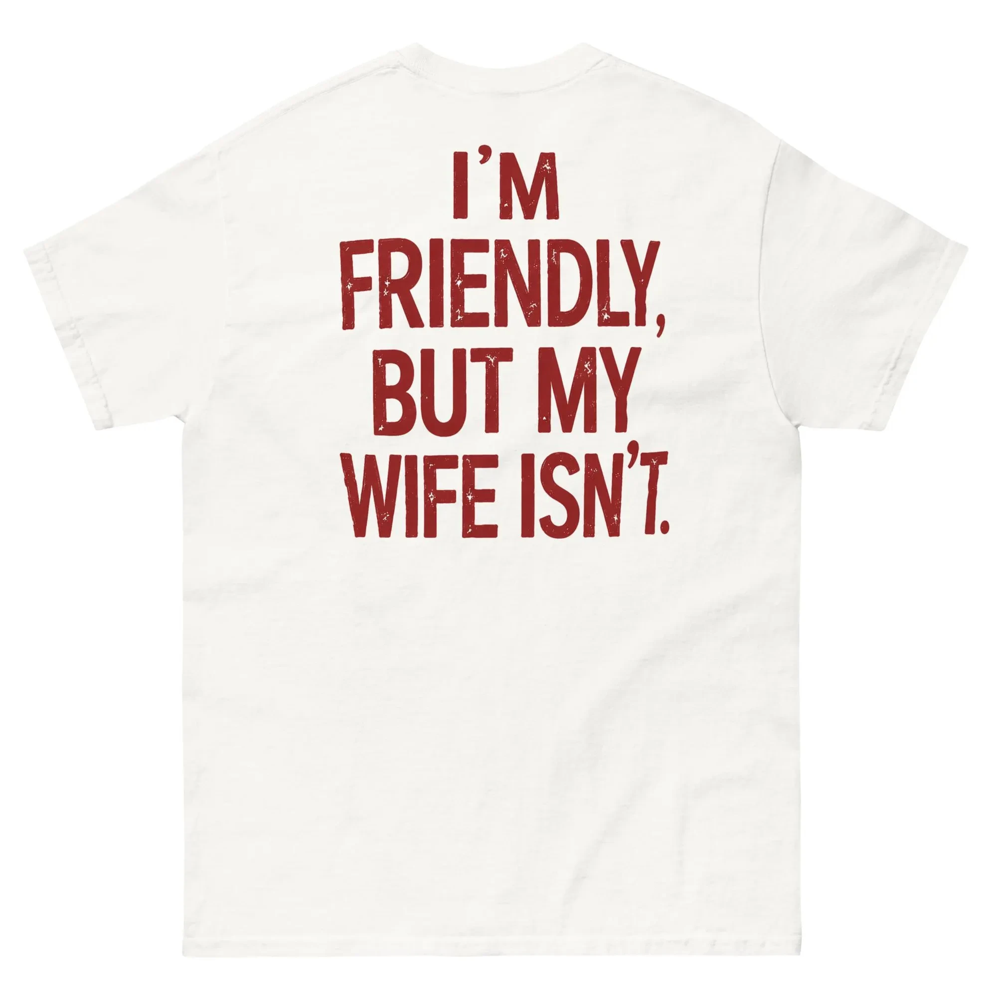 Sommerliches T-Shirt mit humorvollem Design. Ich bin leichtgängig im Umgang, aber meine Frau ist nicht so einfach – satirisches Ehe-Humor-T-Shirt – Detail 8