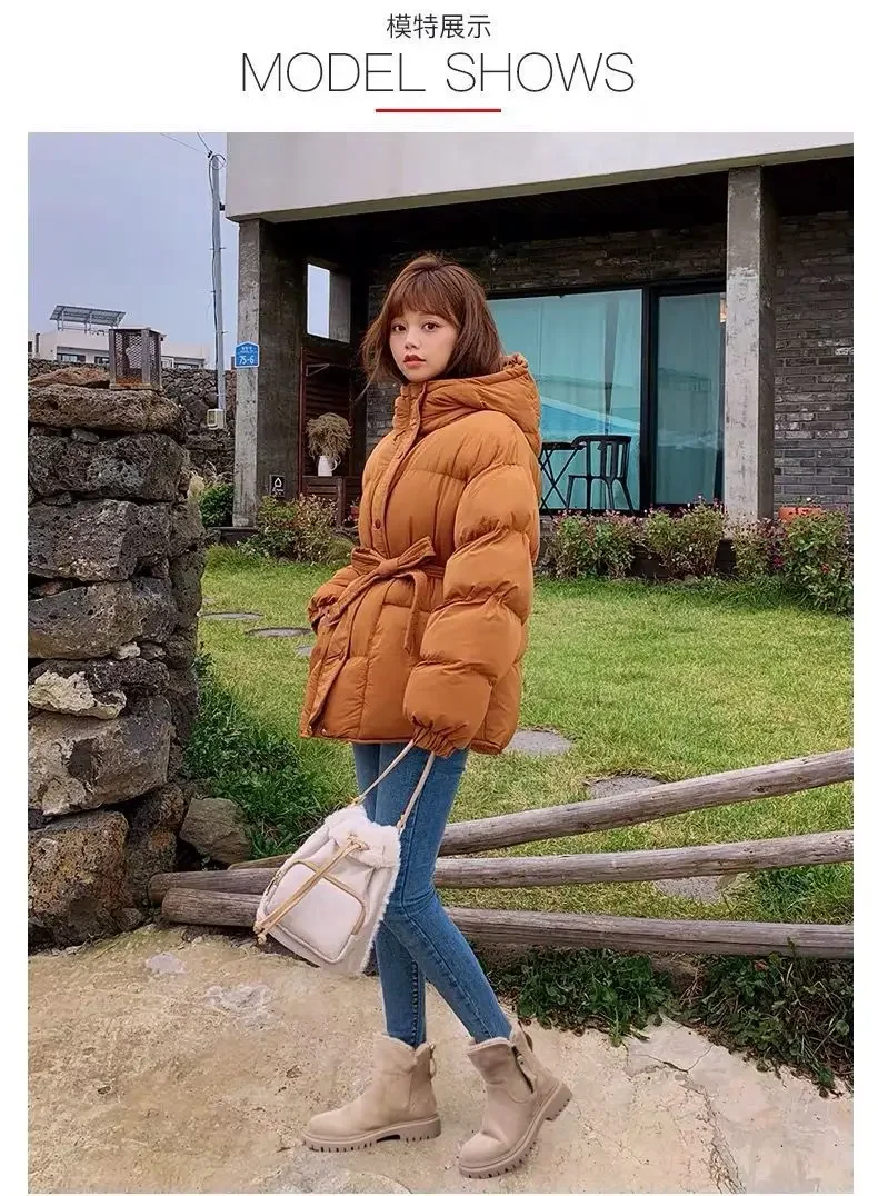 Winter New Women's Snow Boots Trendy Mid Top Plush Thickened Warm Cotton Shoes Leather and Wool Integrated Winter Women's Boots