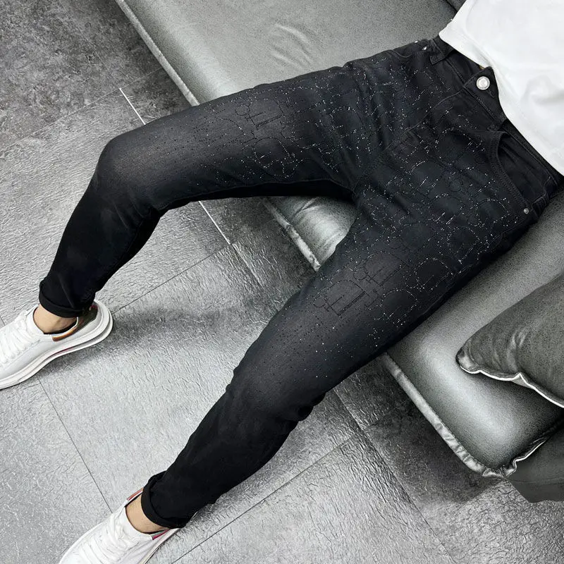 Men\'s Clothing Autumn and Winter high quality Letters Hot Drilling Washed Leg Jeans Black All-match Stretch Pants