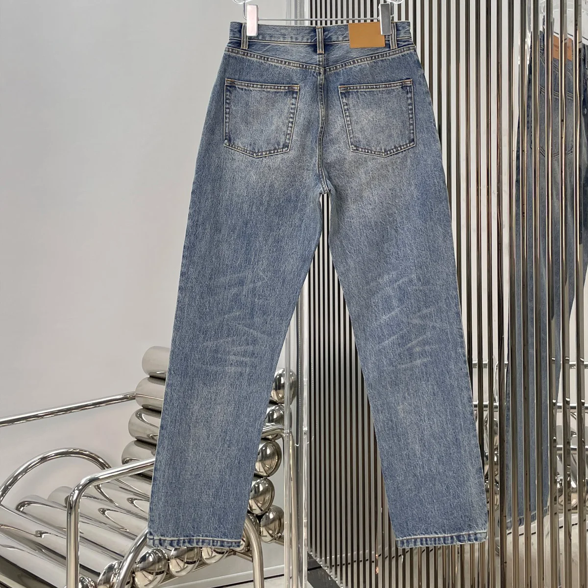 High Quality Women Straight Leg Jeans Vintage Washed Denim Pants Classic Five‑Pocket Design Casual Daily Trousers lyt132526