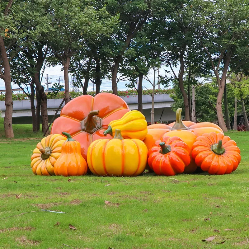 Outdoor flower pastoral courtyard simulation pumpkin fiberglass sculpture farm harvest festival vegetable and fruit landscape